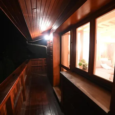 S Krbom Vedla Zubacky *