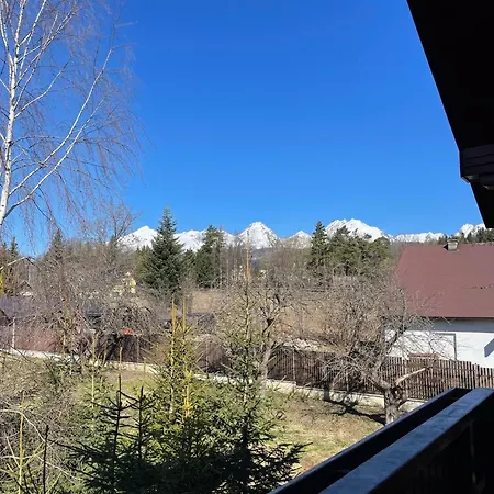 S Krbom Vedla Zubacky גולובינקה